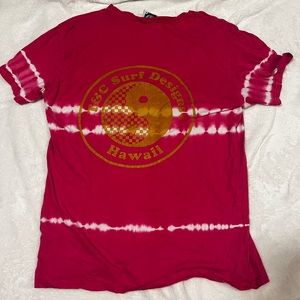 Pink oversized T-shirt graphic tee